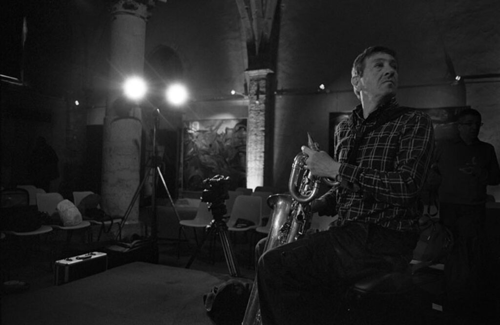 . daunik lazro, Europa jazz.