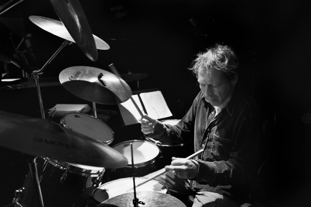 Simon Goubert Europajazz festival 2015 in Louis Sclavis Europa Trio.. Louis Sclavis Europa Trio, Simon Goubert, Europajazz, Jazz.