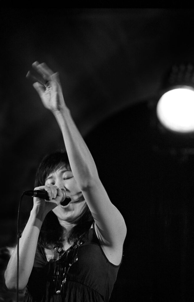 Youn Sun Nah au Bordeaux Jazz Festival 2005.. Youn Sun Nah, Bordeaux Jazz Festival, Jazz.